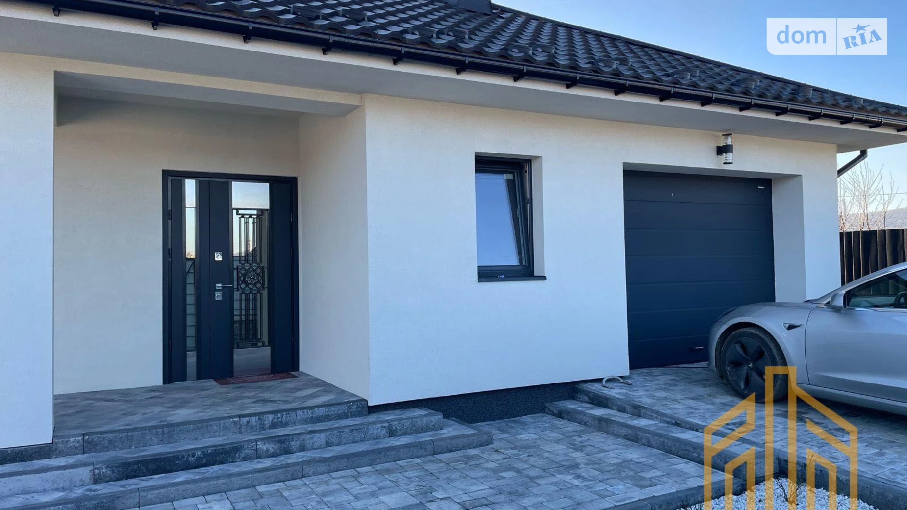 Продается одноэтажный дом 200 кв. м с мансардой, цена: 280000 $ - фото 2