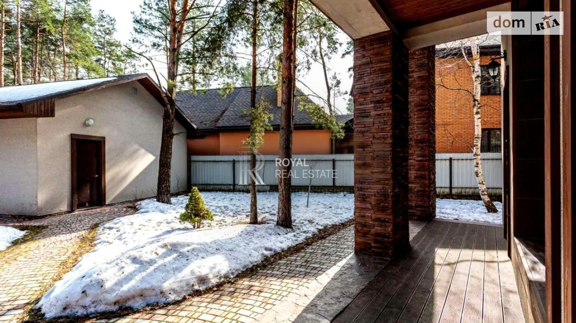 Продается дом на 2 этажа 296 кв. м с гаражом, цена: 960000 € - фото 3