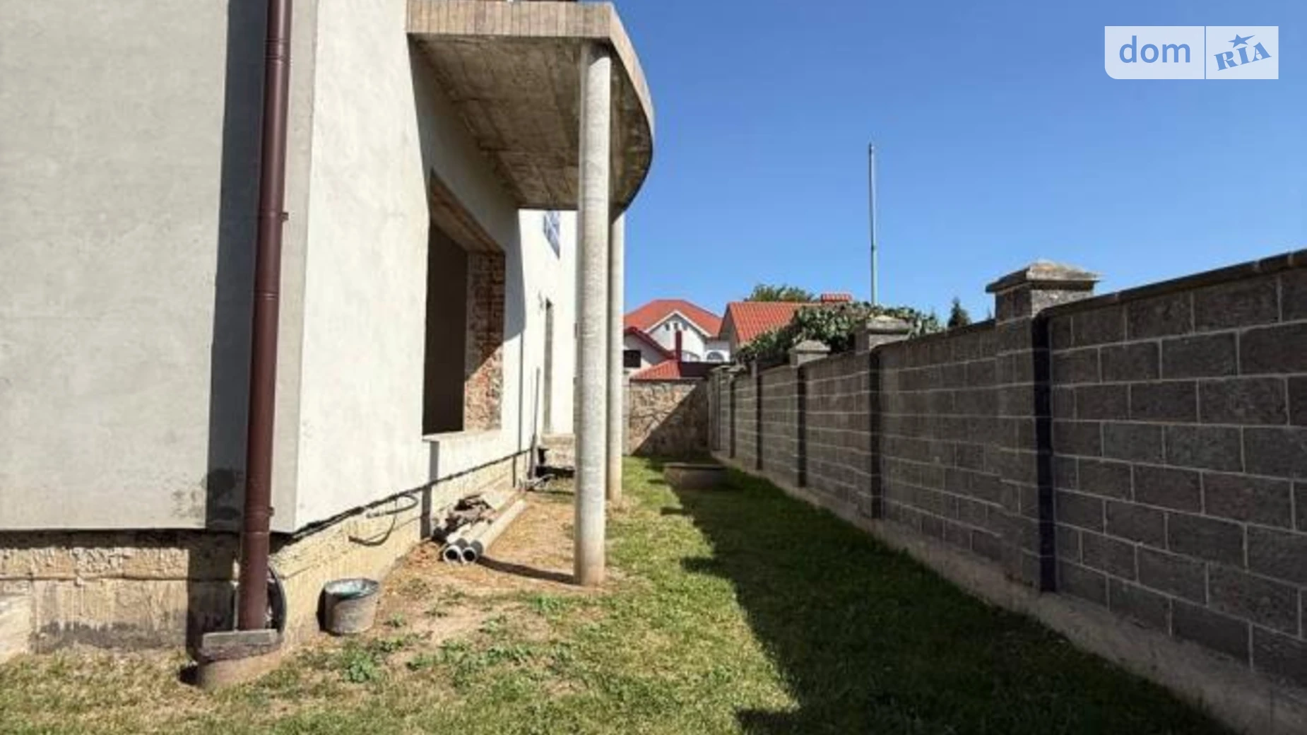 Продается дом на 2 этажа 351 кв. м с камином, цена: 200000 $ - фото 5