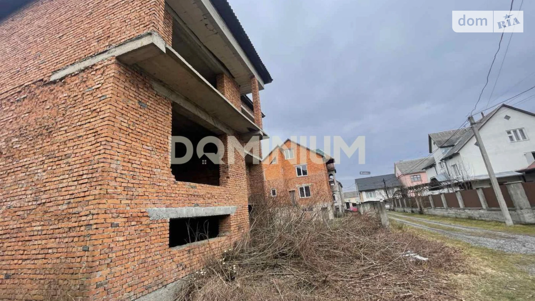 Продается дом на 3 этажа 280 кв. м с баней/сауной, цена: 38000 $ - фото 3