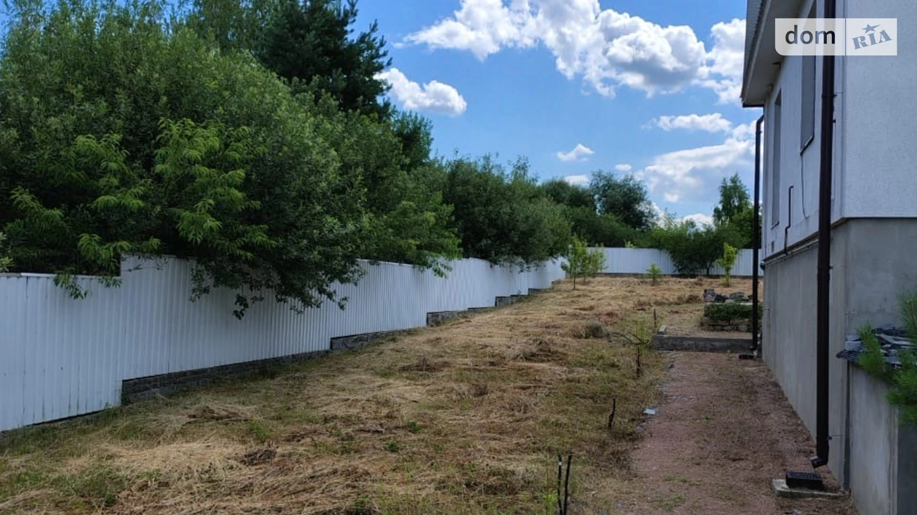 Продается дом на 2 этажа 170 кв. м с садом, цена: 85000 $ - фото 2