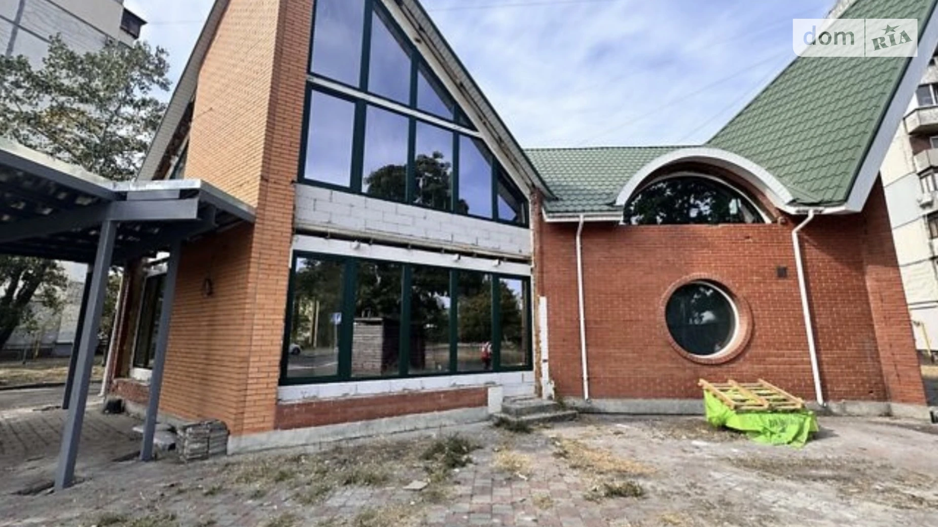 Сдается в аренду объект сферы услуг 260 кв. м в 2-этажном здании, цена: 2000 $ - фото 2