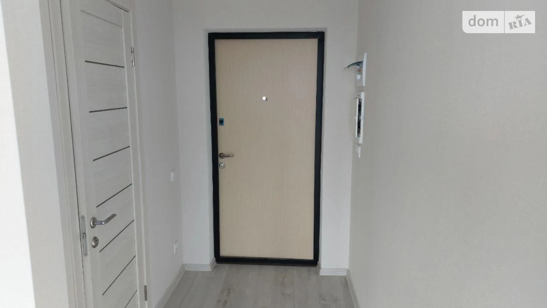 Продается 1-комнатная квартира 42 кв. м в Авангарде, ул. Василия Спрейса, 14 - фото 3