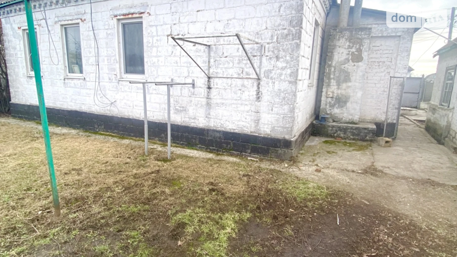 Продается одноэтажный дом 70 кв. м с бассейном, цена: 28000 $ - фото 2