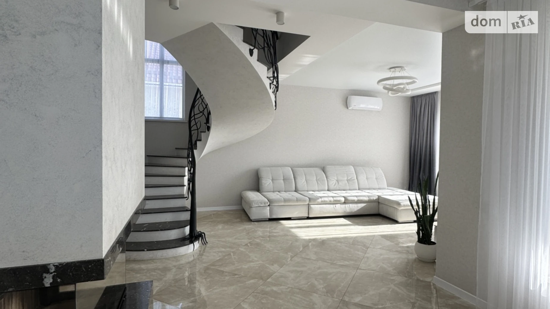 Сдается в аренду дом на 2 этажа 140 кв. м с верандой, цена: 1500 $ - фото 4