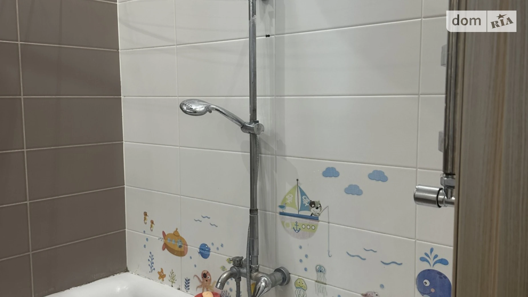 Продается 2-комнатная квартира 62.2 кв. м в Хмельницком, ул. Казацкая, 48/1 - фото 4