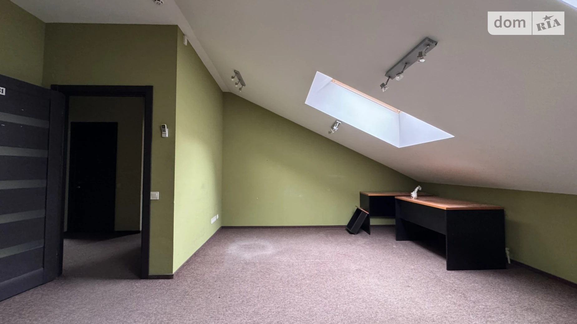 Сдается в аренду офис 97 кв. м в бизнес-центре, цена: 40000 грн - фото 2