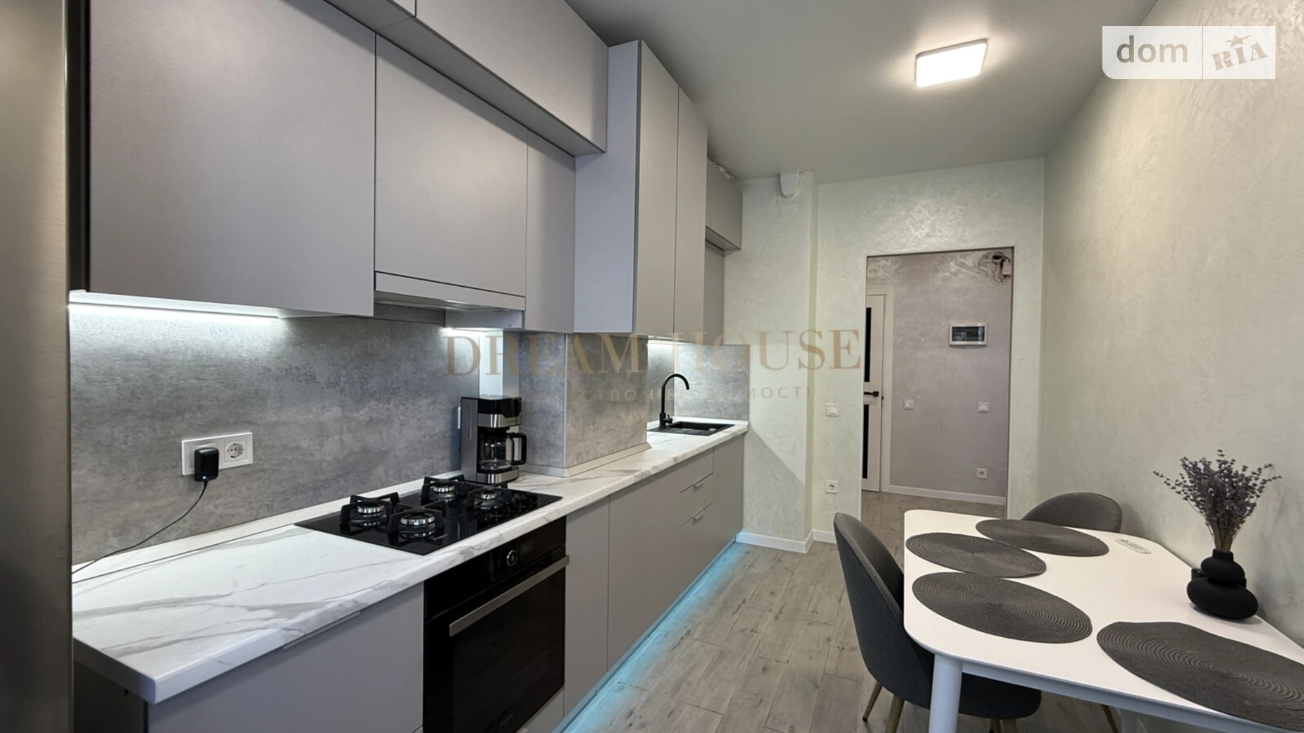 Продается 1-комнатная квартира 37.8 кв. м в Ирпене, ул. Григория Сковороды, 11 - фото 2