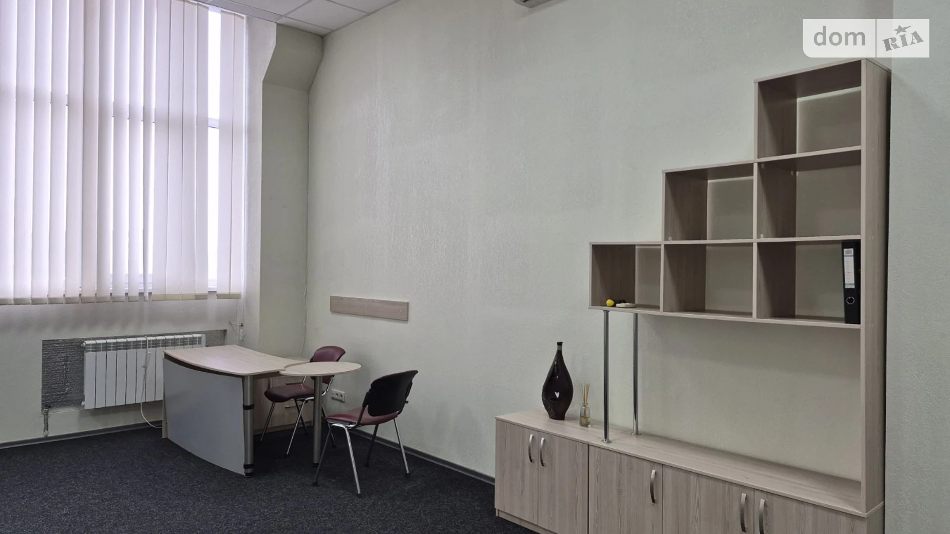 Сдается в аренду офис 54 кв. м в бизнес-центре, цена: 10000 грн - фото 2