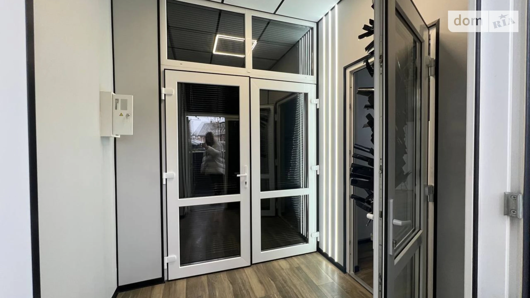 Сдается в аренду офис 100 кв. м в бизнес-центре, цена: 50000 грн - фото 4
