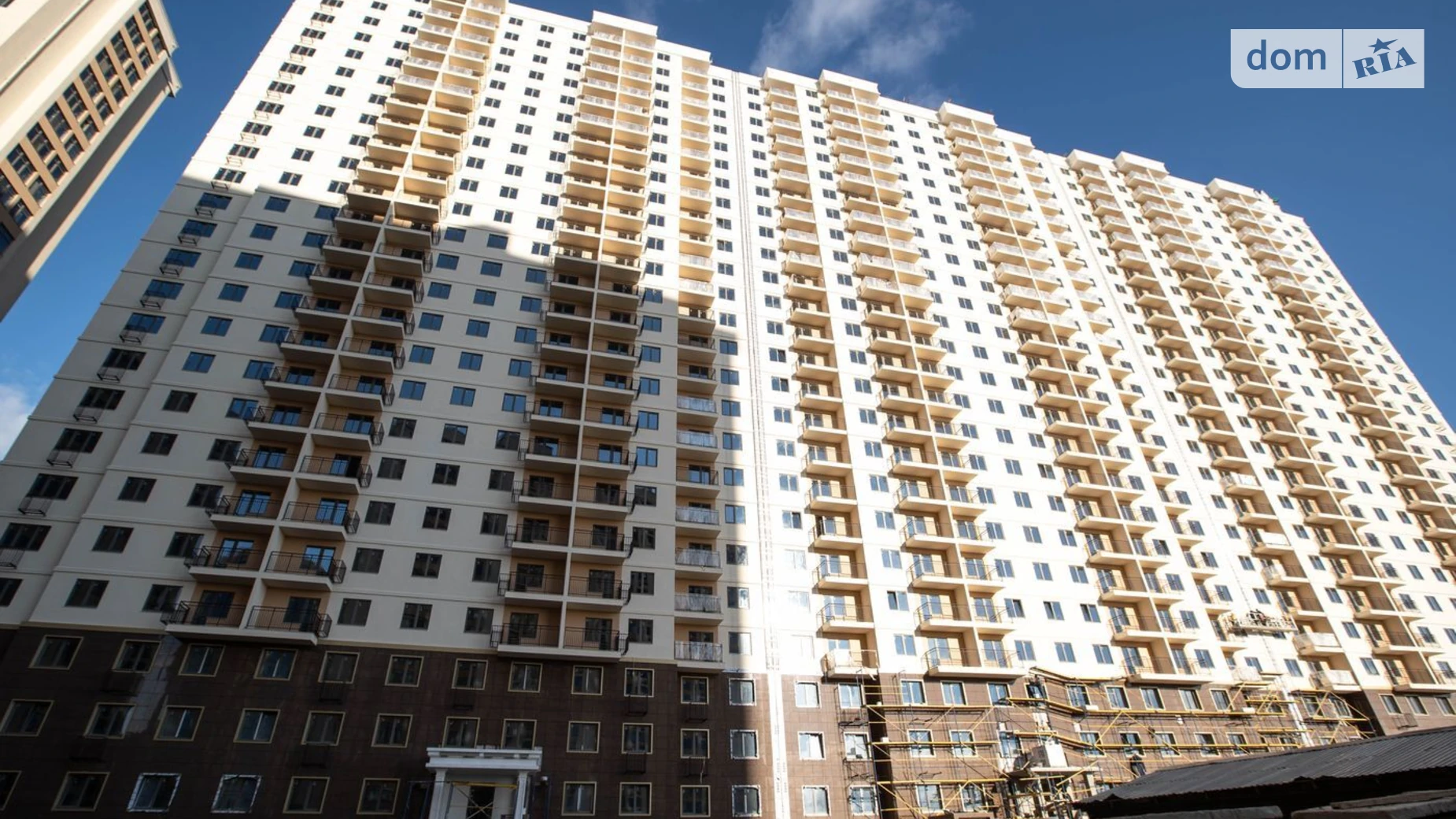 Продается 1-комнатная квартира 44 кв. м в Крыжановка, ул. Академика Сахарова, 3Е - фото 2