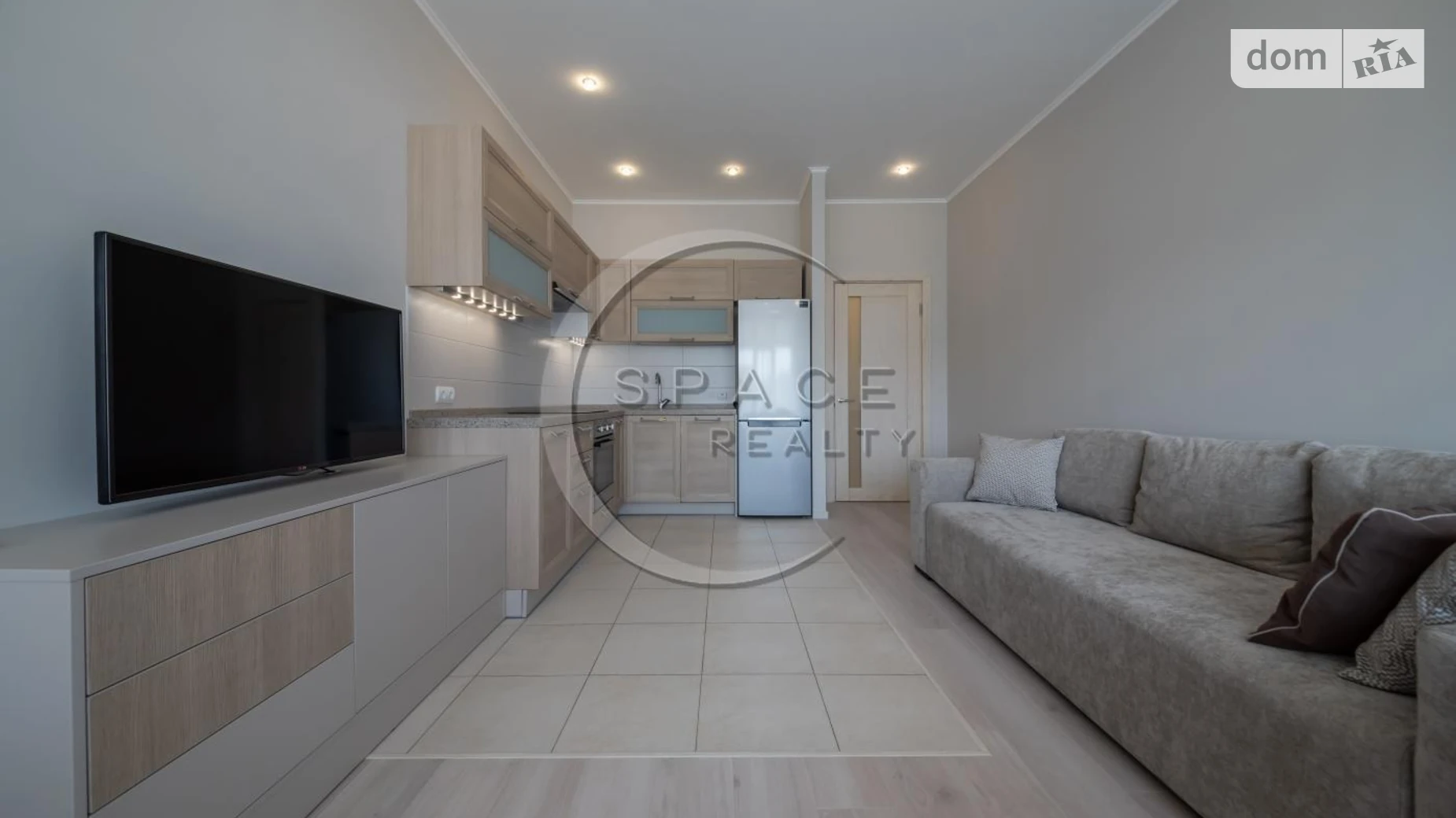 Сдается в аренду 3-комнатная квартира 87 кв. м в Киеве, ул. Андрея Верхогляда(Драгомирова), 9 - фото 4