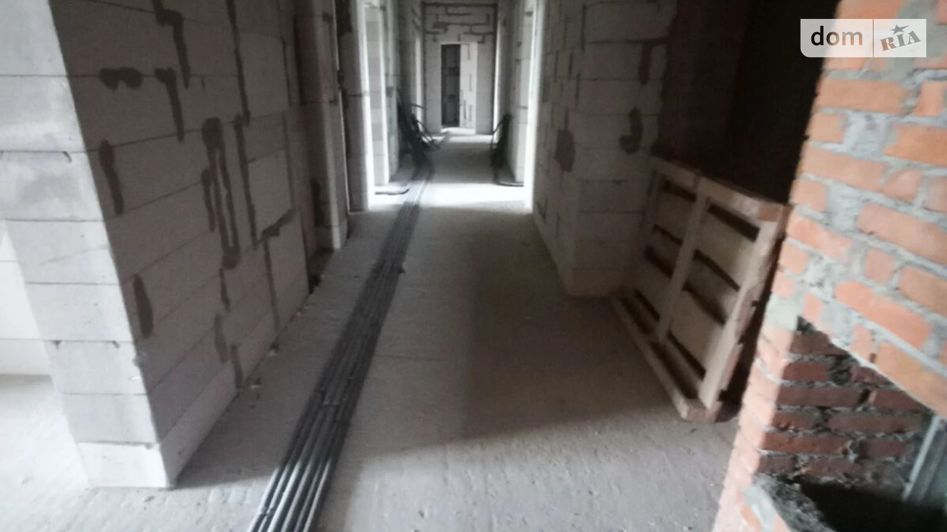 Продается 2-комнатная квартира 64 кв. м в Крыжановка, ул. Владислава Бувалкина, 60 - фото 2