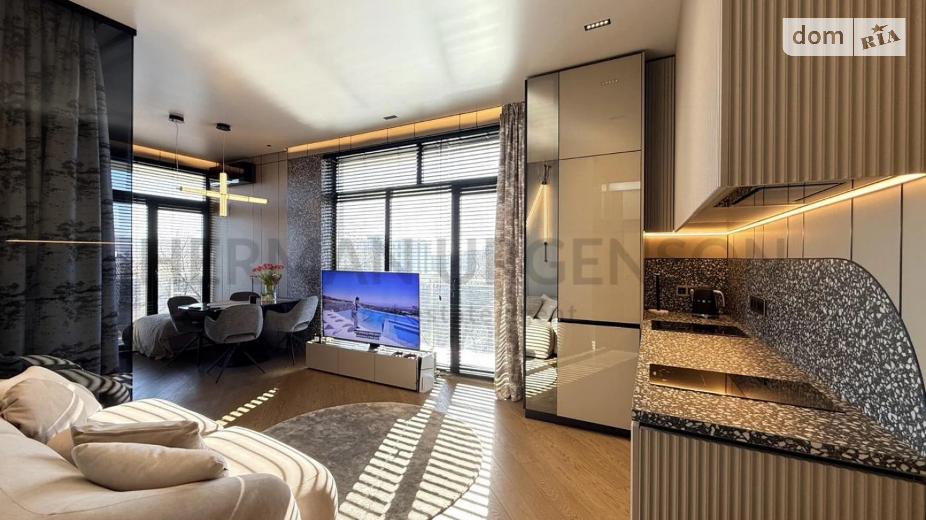 Продається 1-кімнатна квартира 46 кв. м у Ужгороді, цена: 119000 $ - фото 3