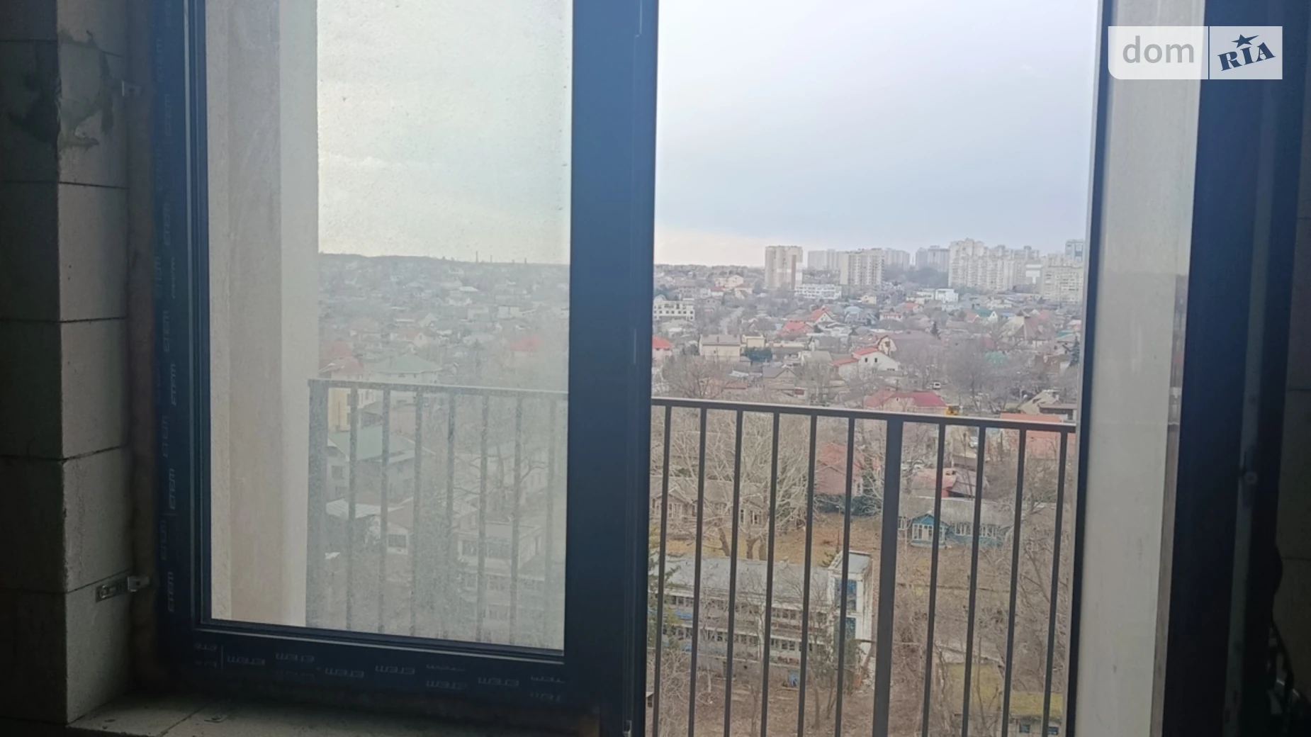 Продается 3-комнатная квартира 87.6 кв. м в Одессе, ул. Дача Ковалевского, 5А - фото 2