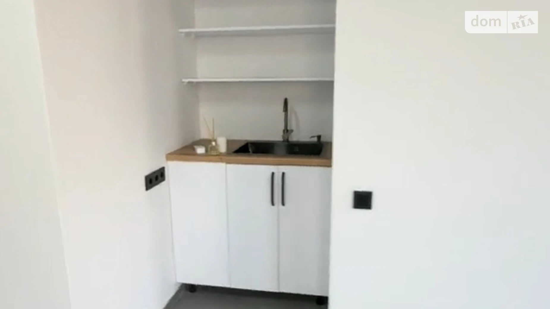 Сдается в аренду офис 55 кв. м в бизнес-центре, цена: 14000 грн - фото 4