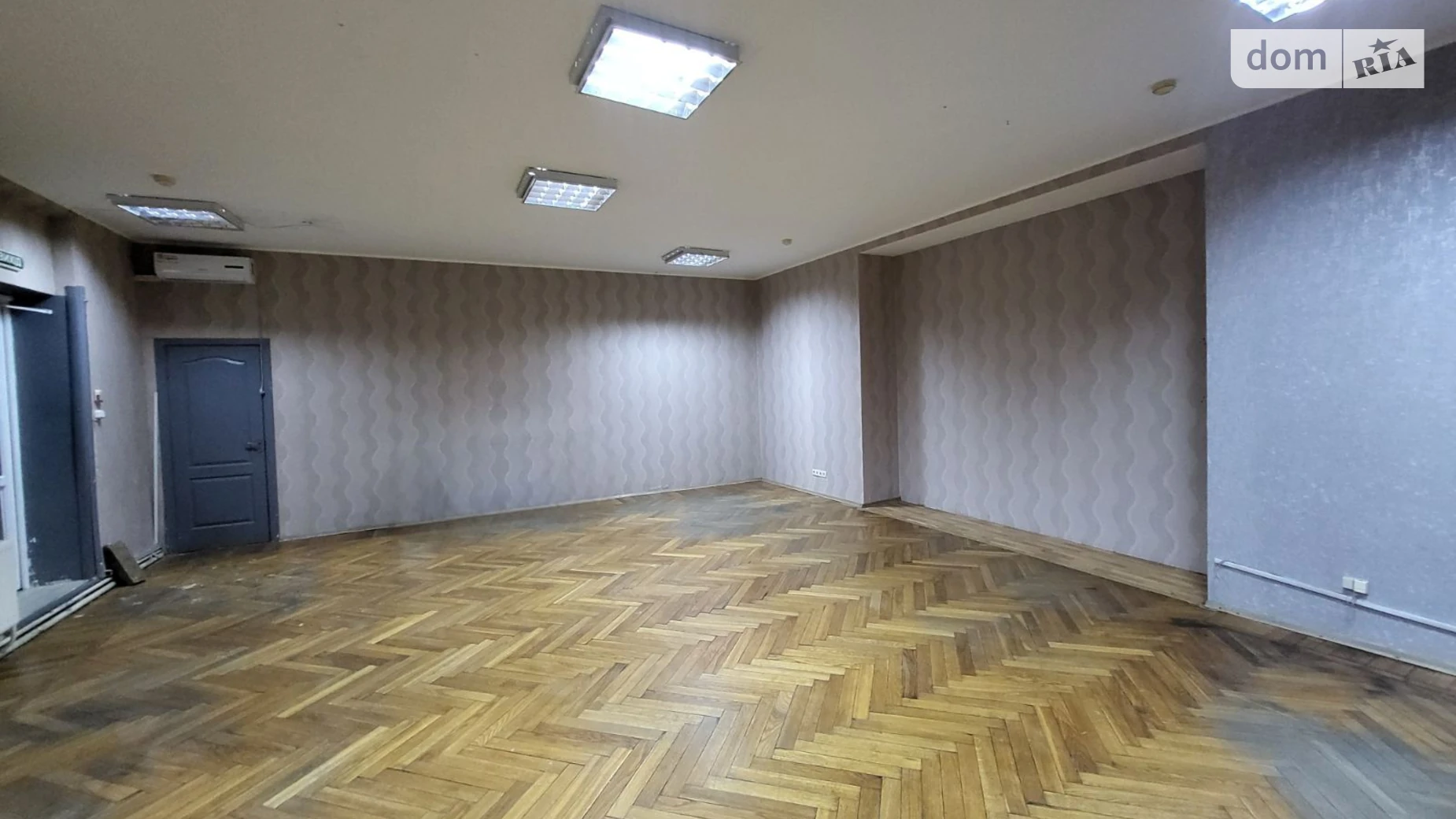 Сдается в аренду офис 56.8 кв. м в бизнес-центре, цена: 14768 грн - фото 5