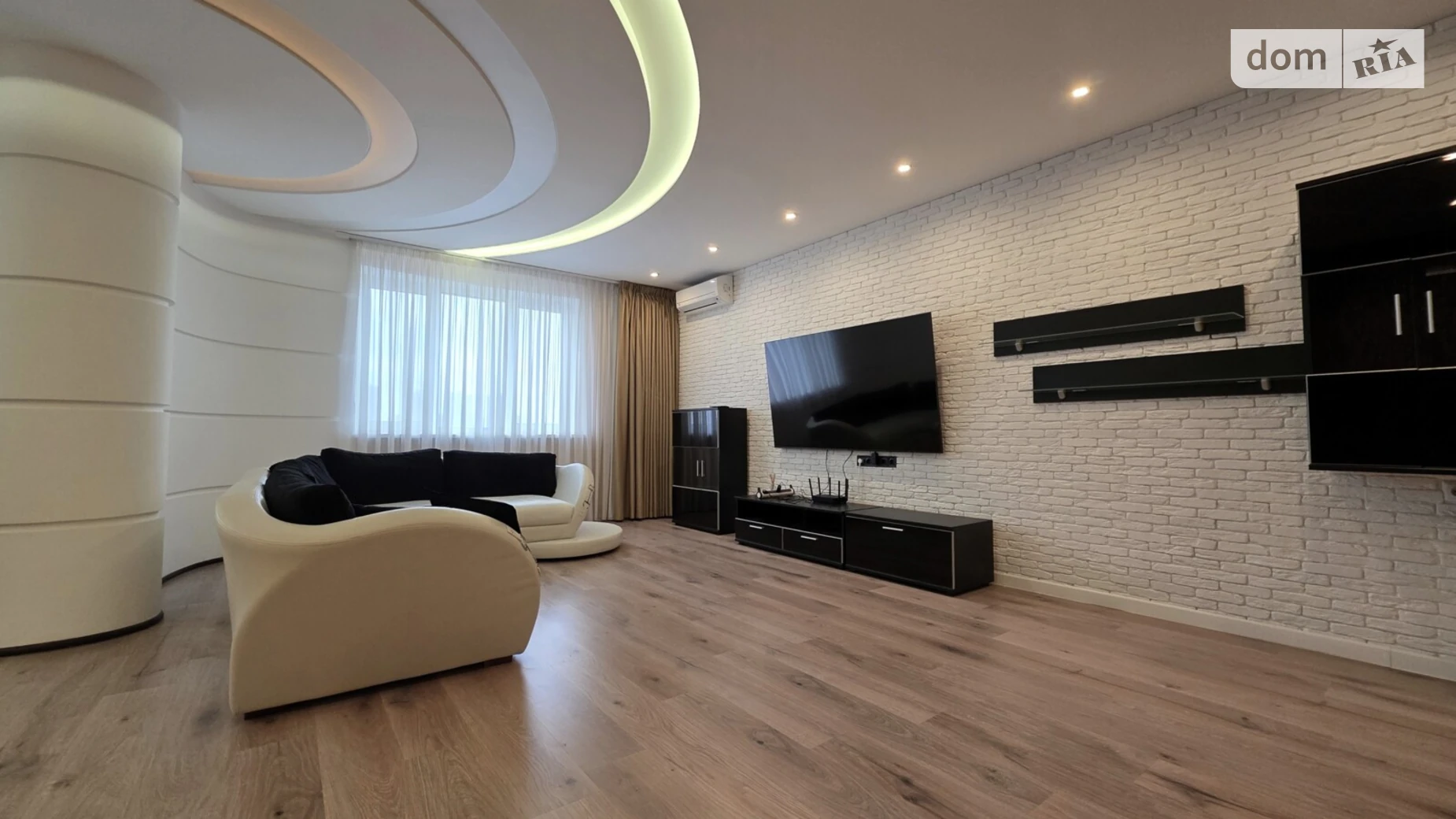 Продается 3-комнатная квартира 119.8 кв. м в Киеве, ул. Автозаводская, 29А - фото 3