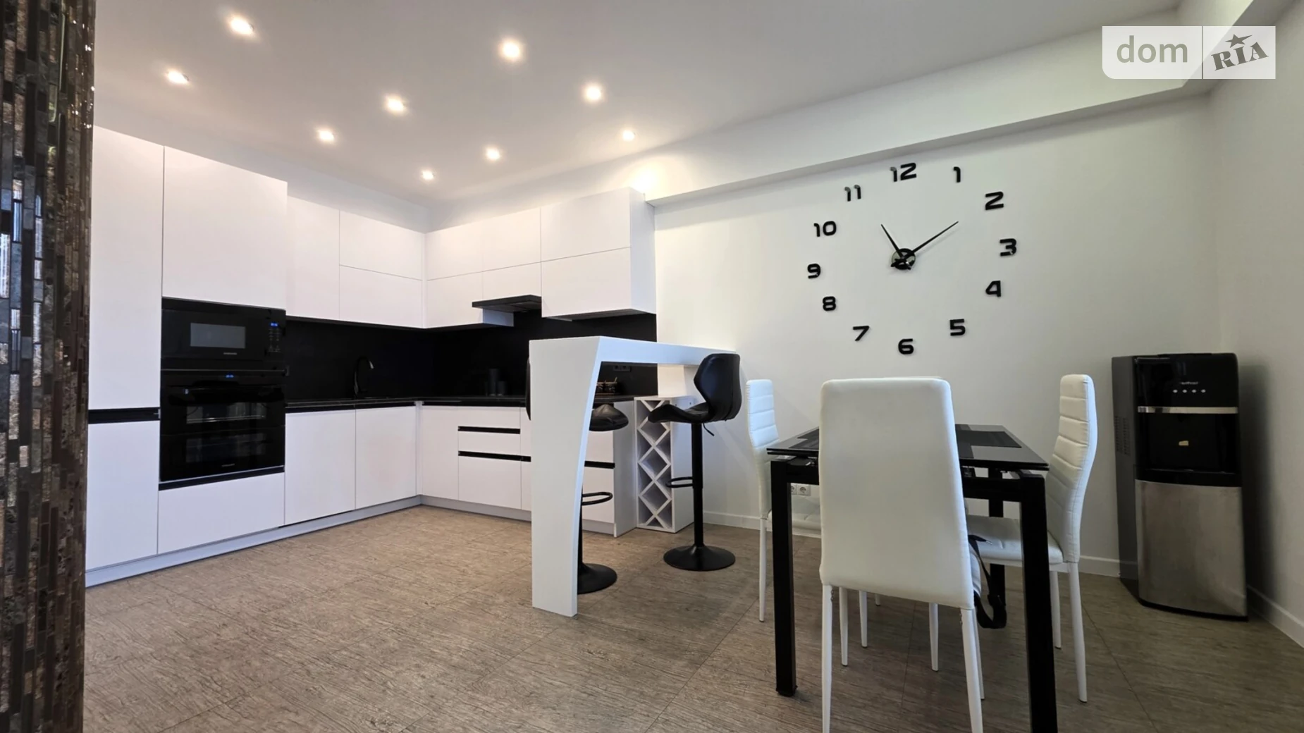 Продается 3-комнатная квартира 119.8 кв. м в Киеве, ул. Автозаводская, 29А - фото 2