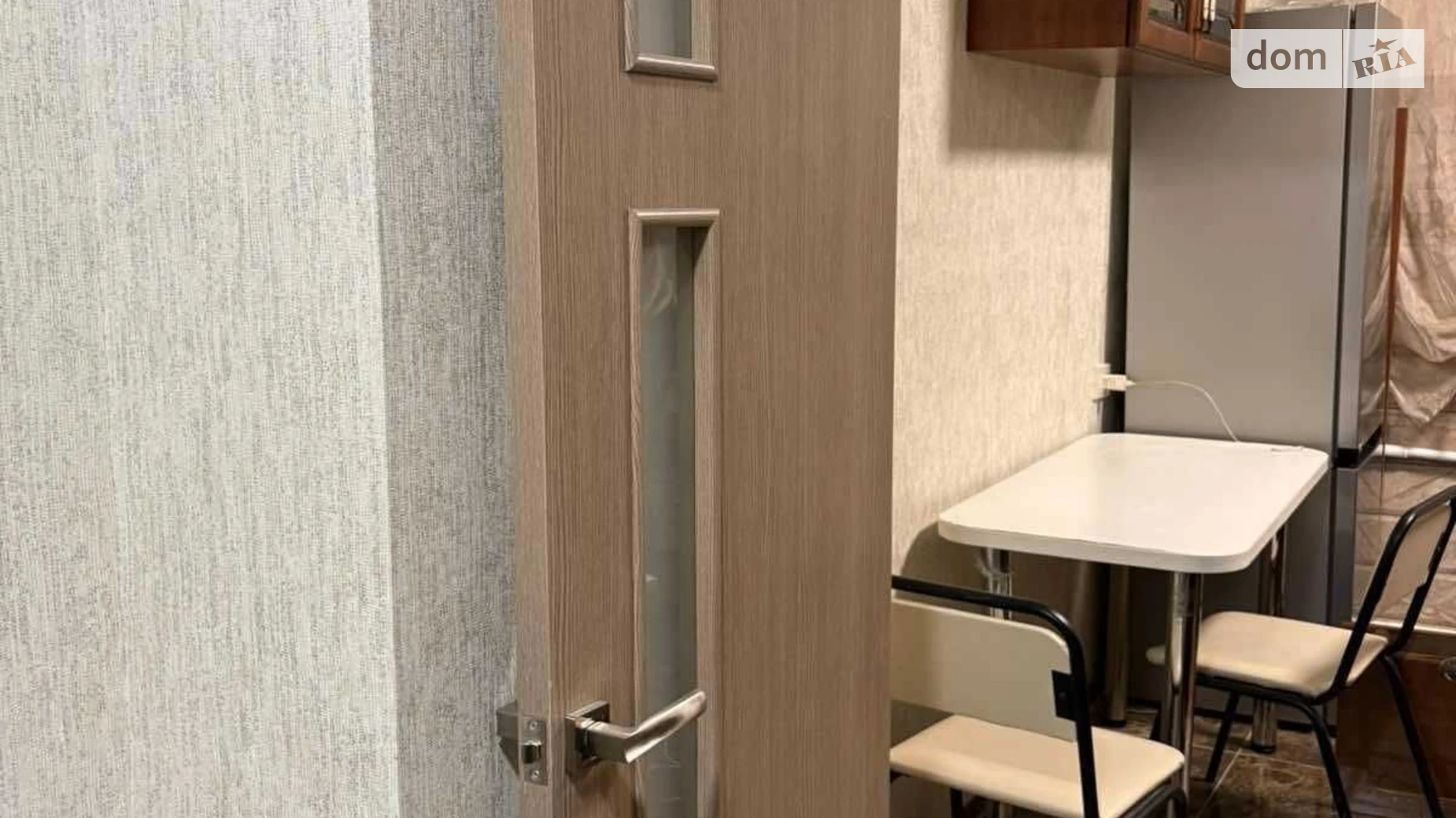 Продается 1-комнатная квартира 39 кв. м в Днепре, мас. Тополь-3 - фото 3