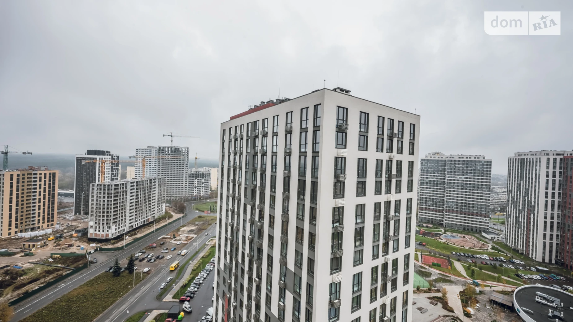 Продается 2-комнатная квартира 64.4 кв. м в Киеве, ул. Ивана Выговского(Маршала Гречко), 40/12 - фото 2