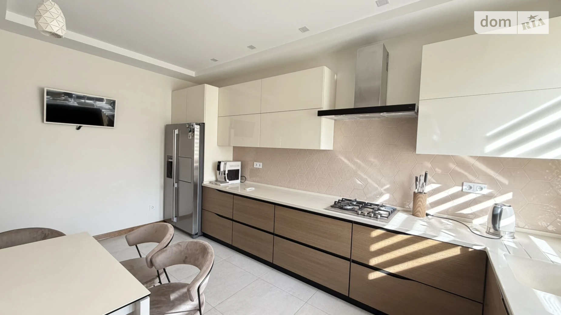 Продається будинок 2 поверховий 244 кв. м з подвалом, цена: 750000 $ - фото 4
