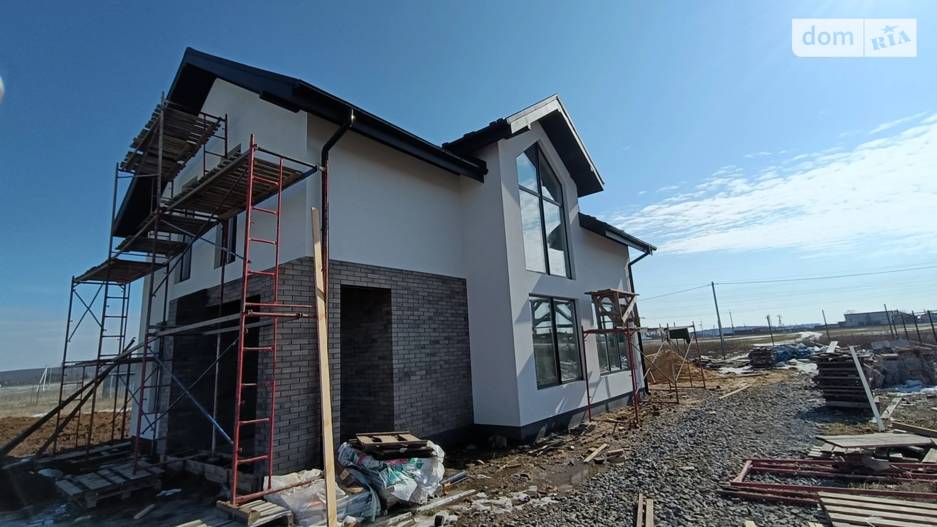 Продается дом на 2 этажа 130 кв. м с мебелью, цена: 135000 $ - фото 2
