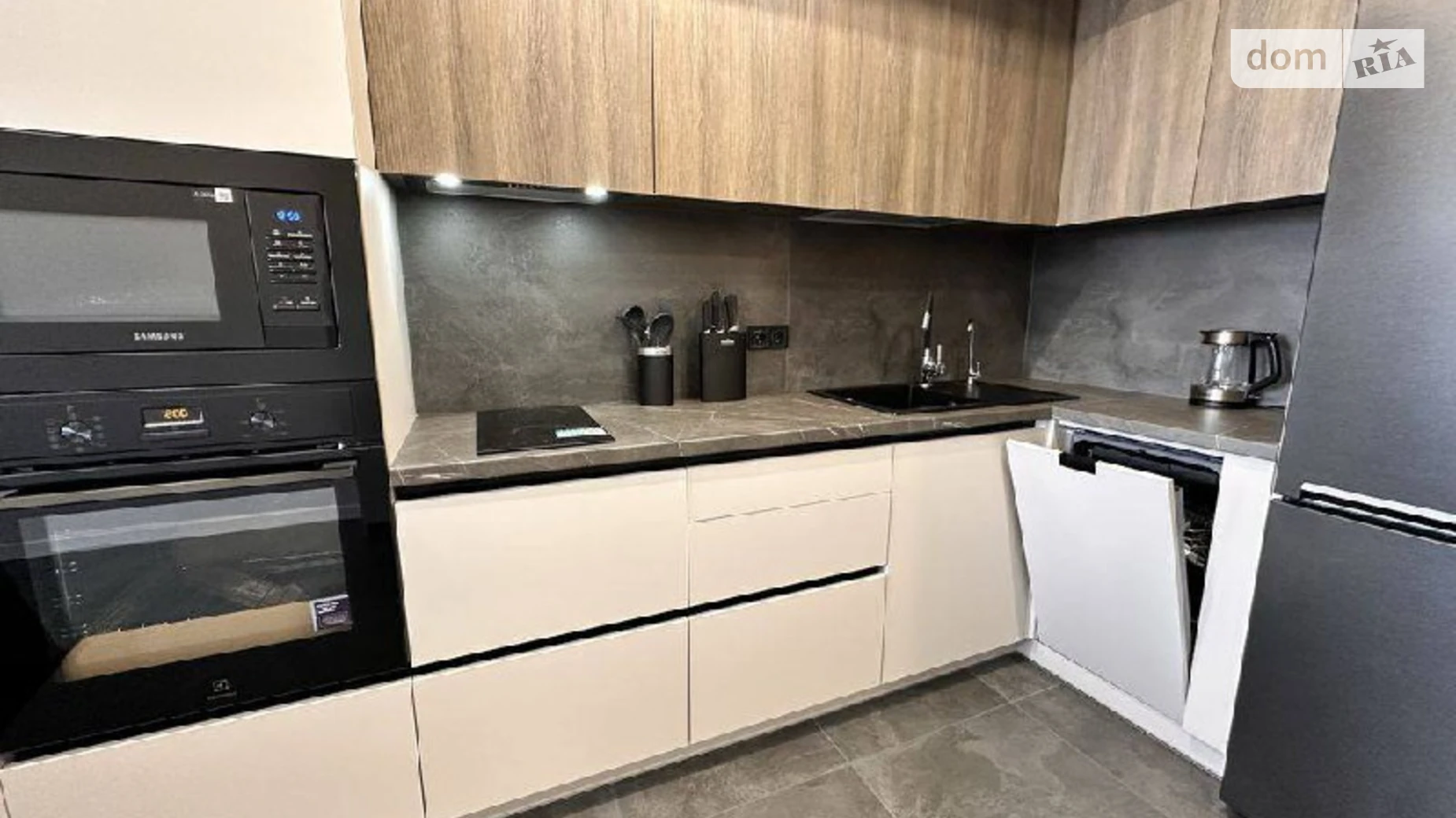 Сдается в аренду 2-комнатная квартира 49 кв. м в Днепре, ул. Космическая, 5 - фото 4