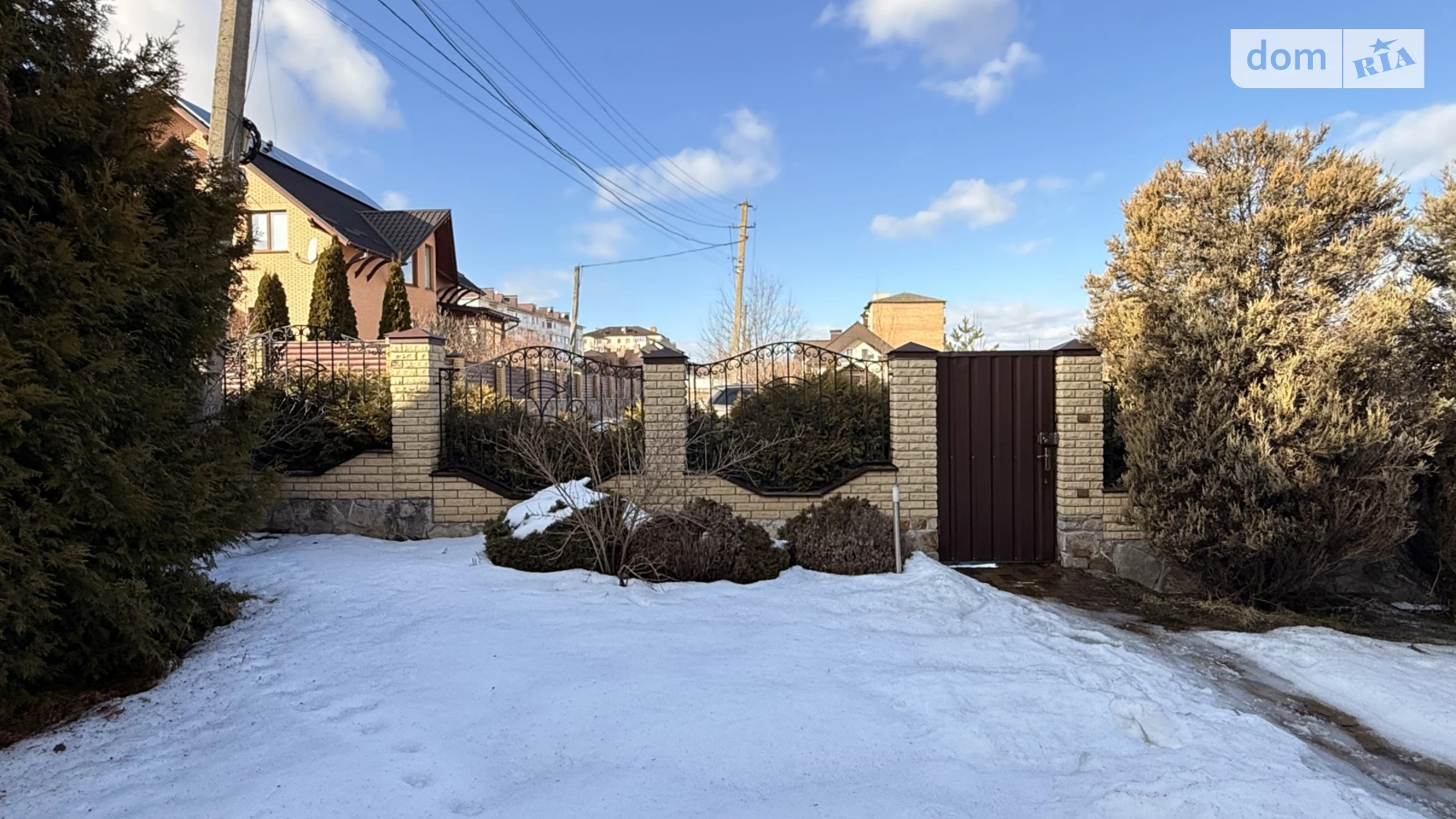 Продается дом на 2 этажа 217.1 кв. м с гаражом, цена: 165000 $ - фото 4