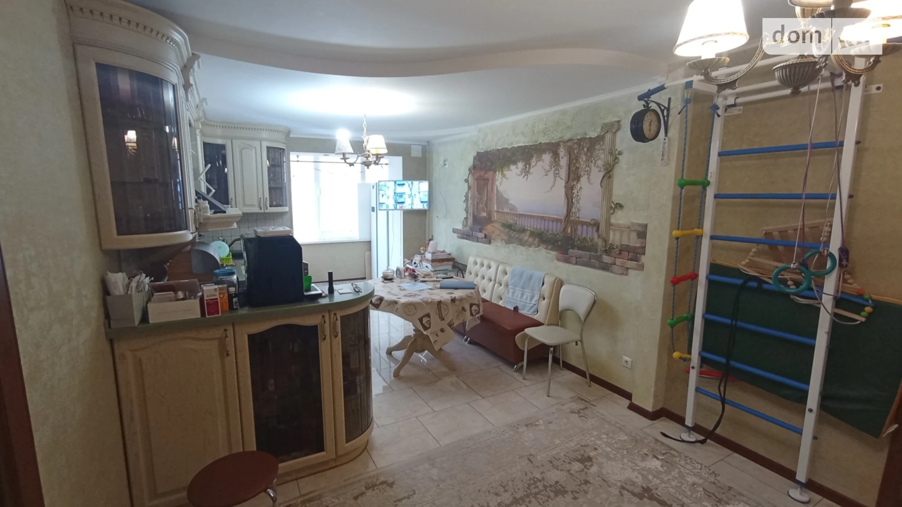 Продается 3-комнатная квартира 98.3 кв. м в, цена: 75000 $ - фото 2