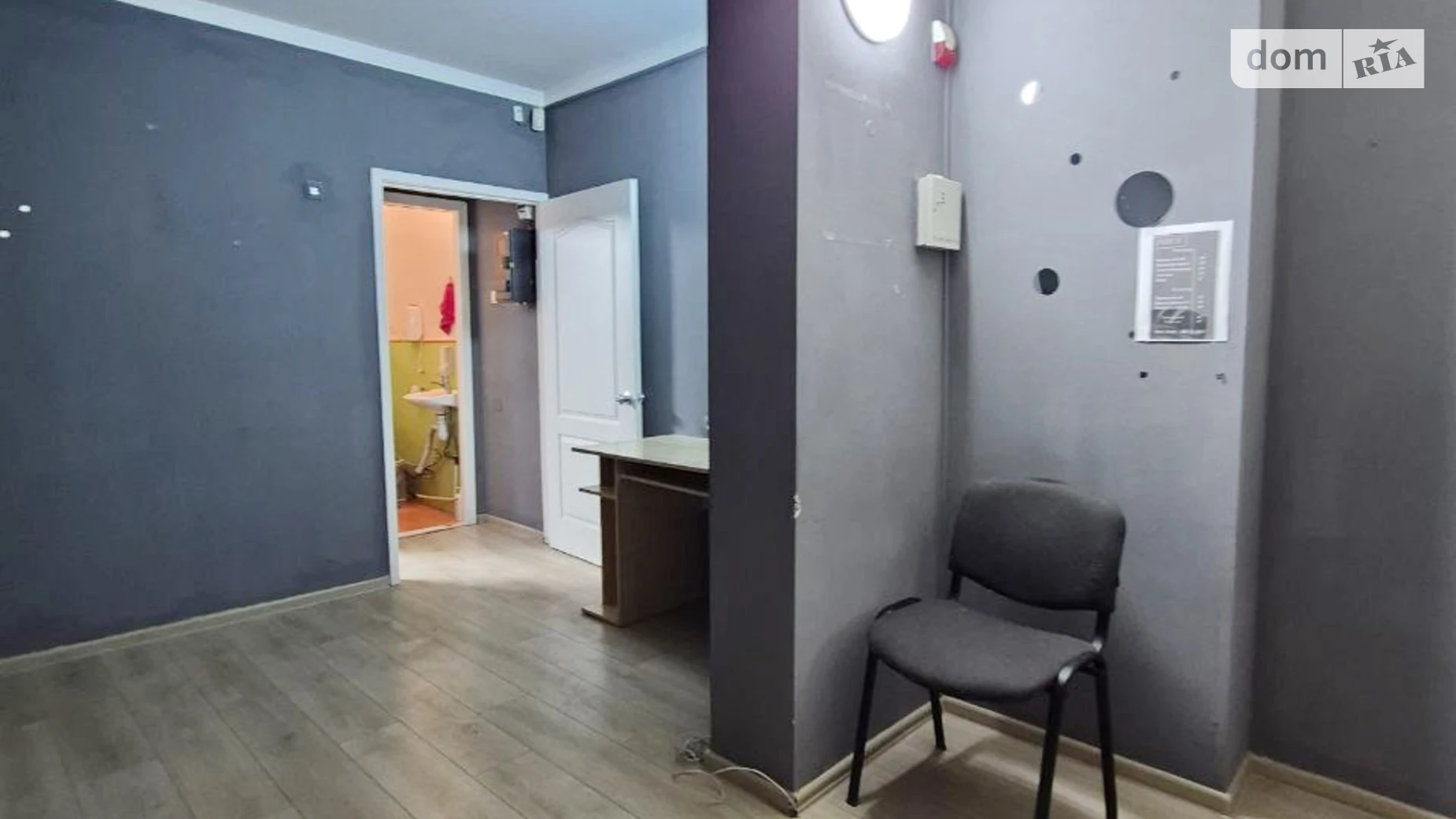 Продается офис 25.7 кв. м в бизнес-центре, цена: 45000 $ - фото 4