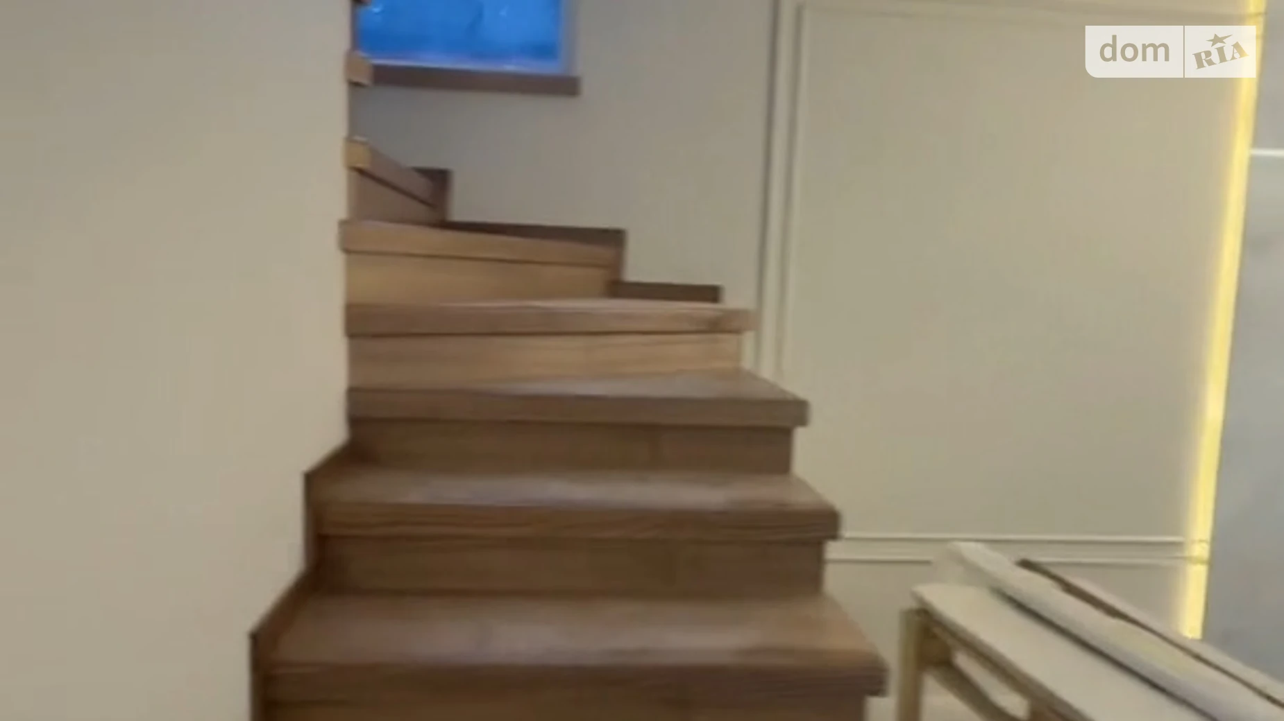 Сдается в аренду дом на 2 этажа 120 кв. м с террасой, цена: 2200 $ - фото 4