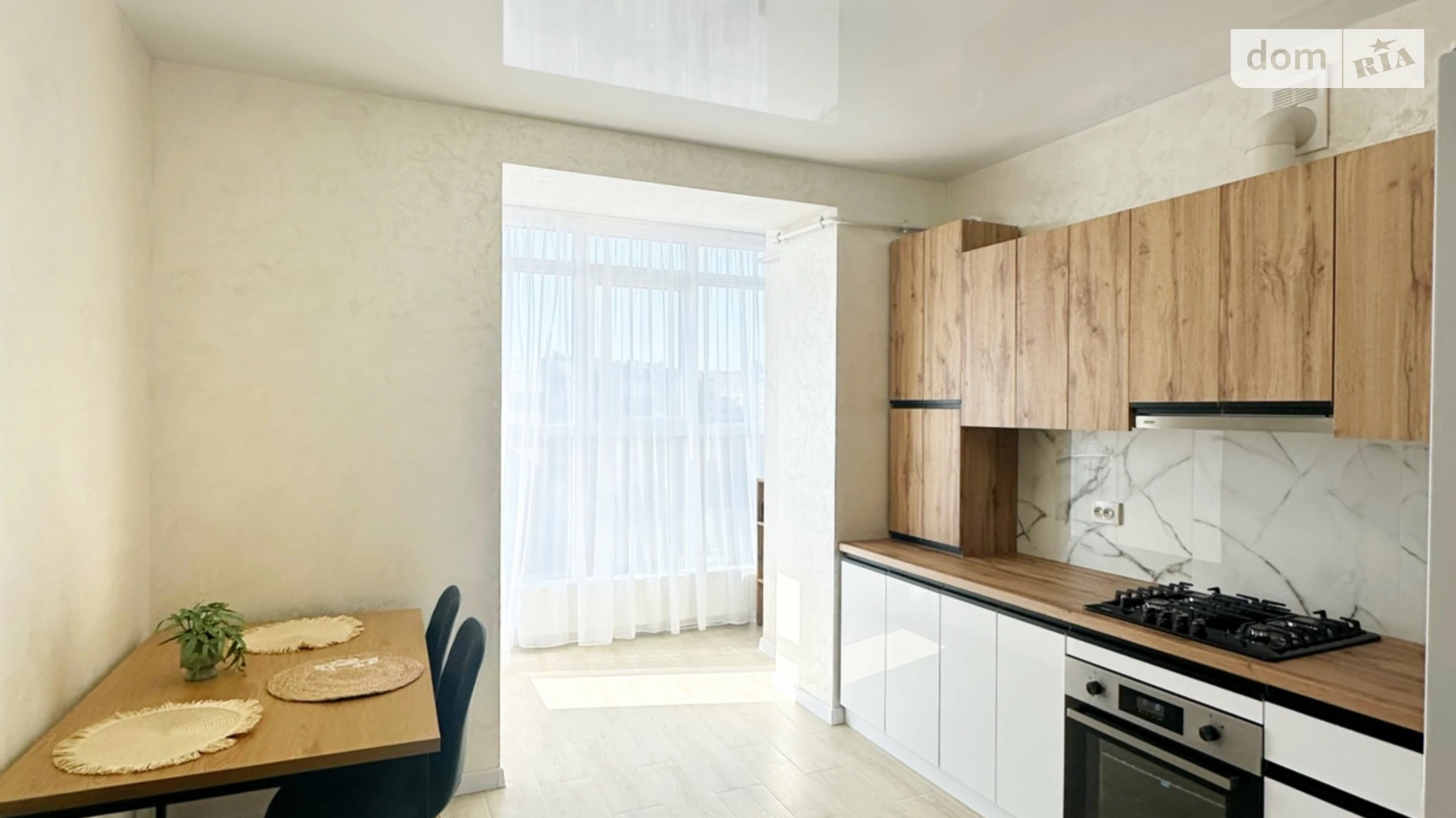 Продается 1-комнатная квартира 43 кв. м в Хмельницком, цена: 61800 $ - фото 2