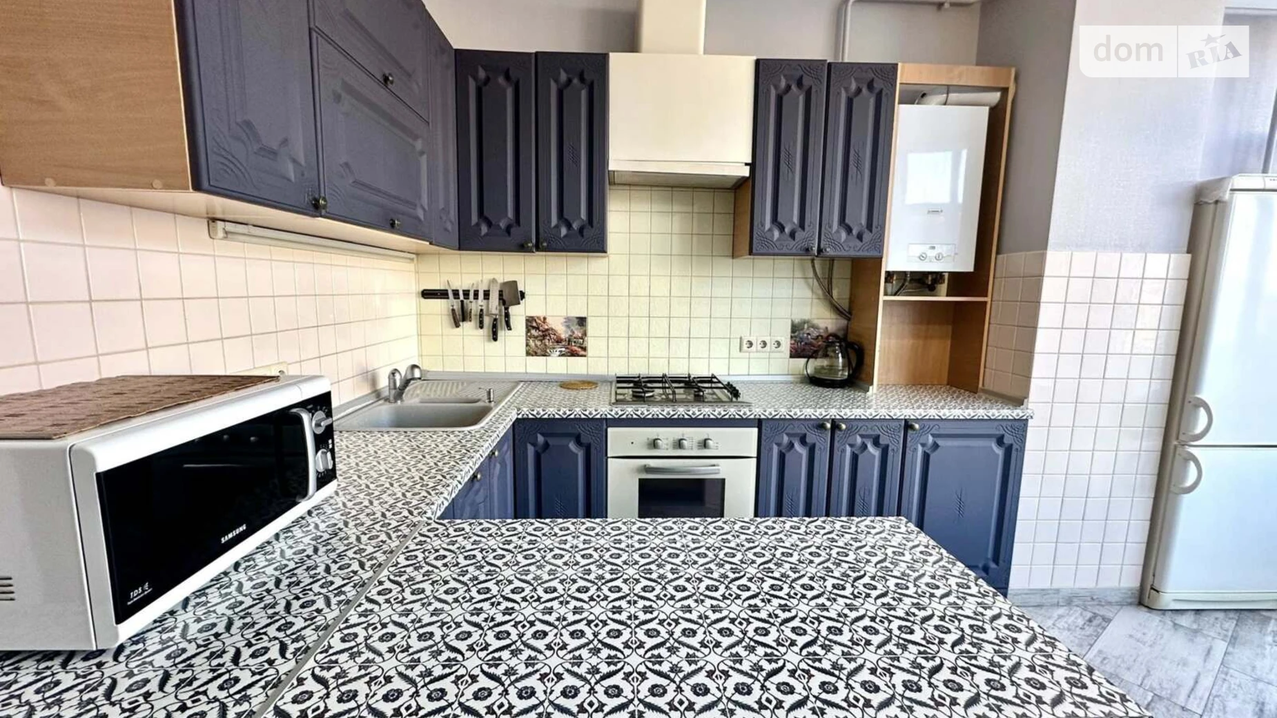 Продается 2-комнатная квартира 56.1 кв. м в Петропавловской Борщаговке, ул. Львовская, 1А корпус 4 - фото 2