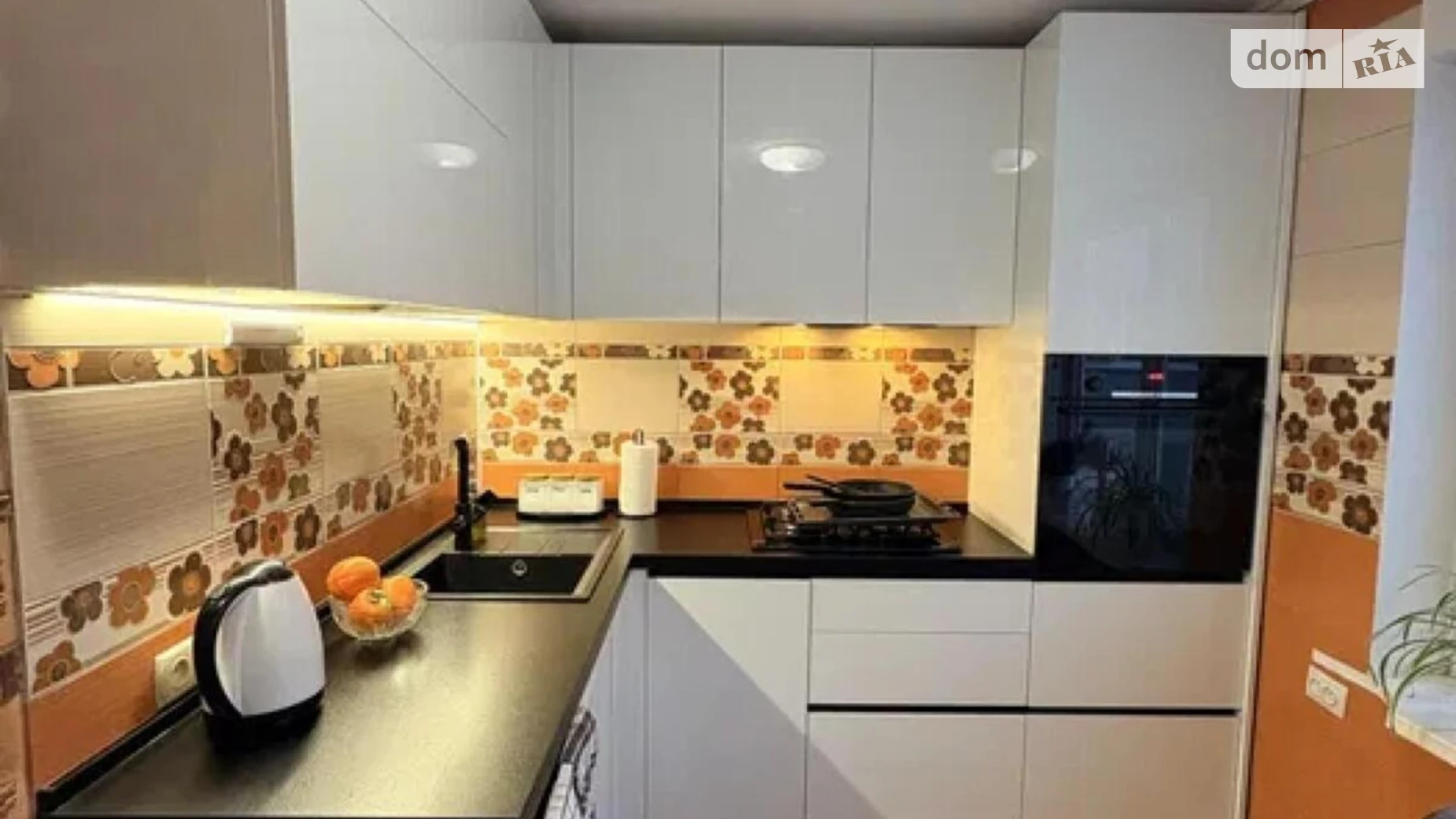 3-комнатная квартира 67 кв. м в Запорожье, ул. Запорожская - фото 3