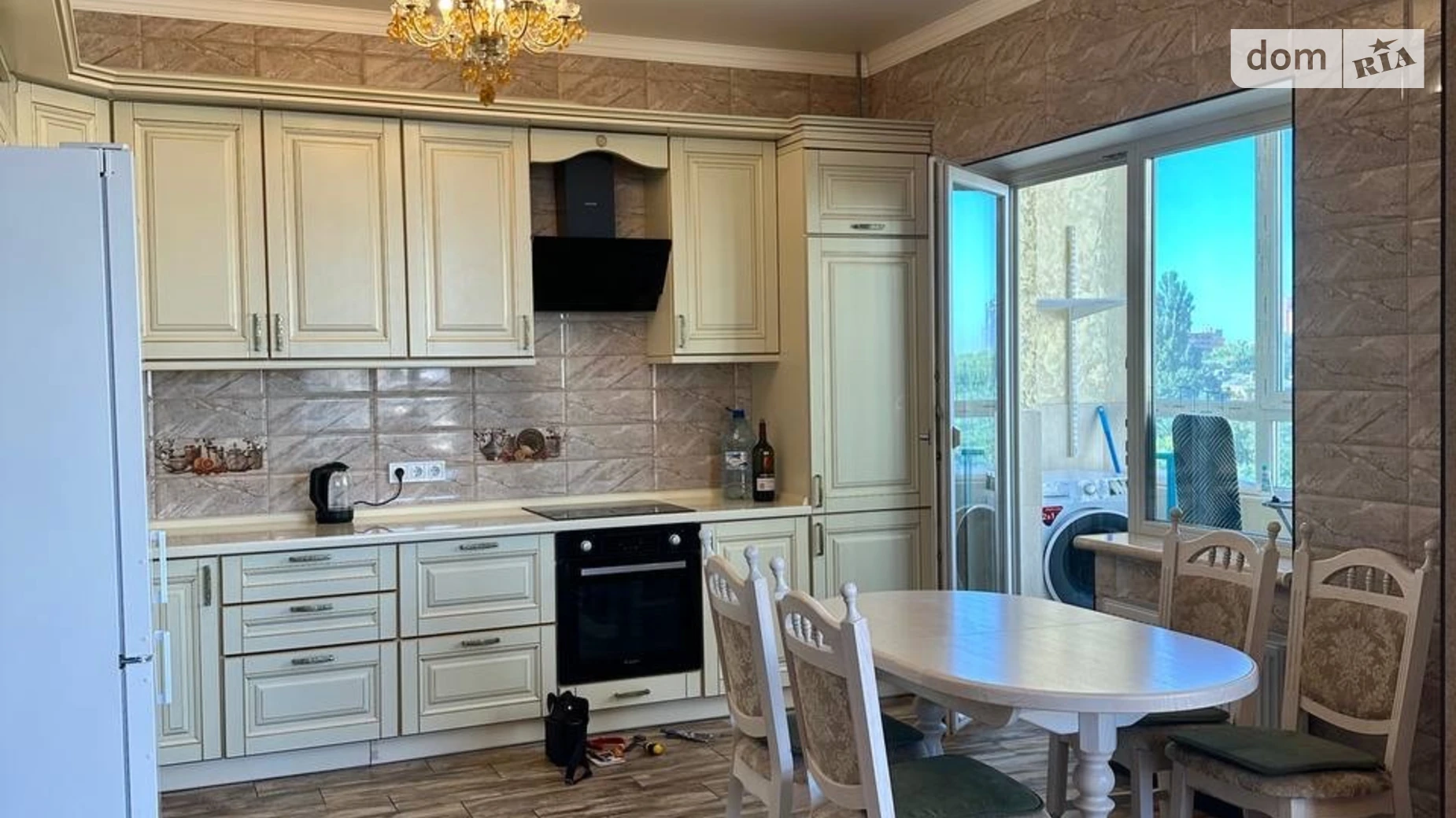 Сдается в аренду 1-комнатная квартира 73.8 кв. м в Одессе, бул. Французский, 9 - фото 3