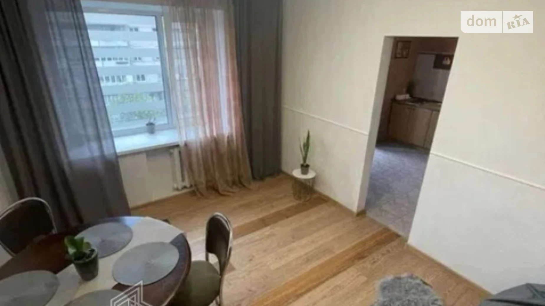 Продается 3-комнатная квартира 73.3 кв. м в Киеве, просп. Оболонский, 34/1 - фото 2