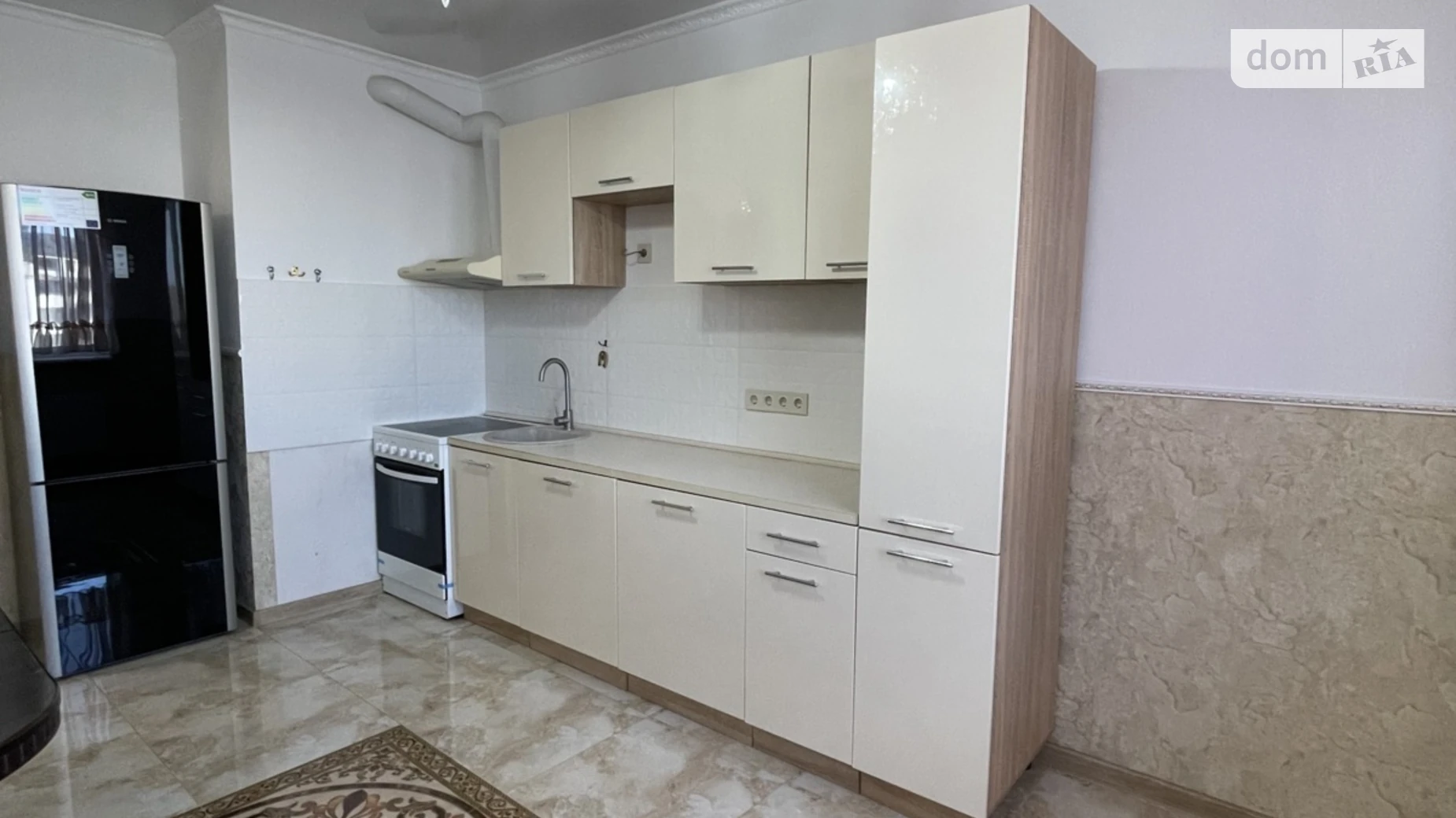 Продается 1-комнатная квартира 40 кв. м в Крыжановка, ул. Академика Сахарова, 3Е - фото 2