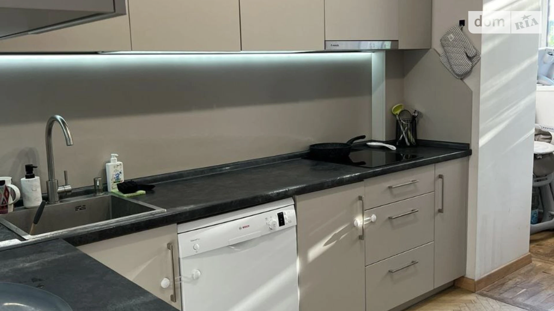 Продается 3-комнатная квартира 77.9 кв. м в Киеве, просп. Владимира Ивасюка, 20А - фото 2