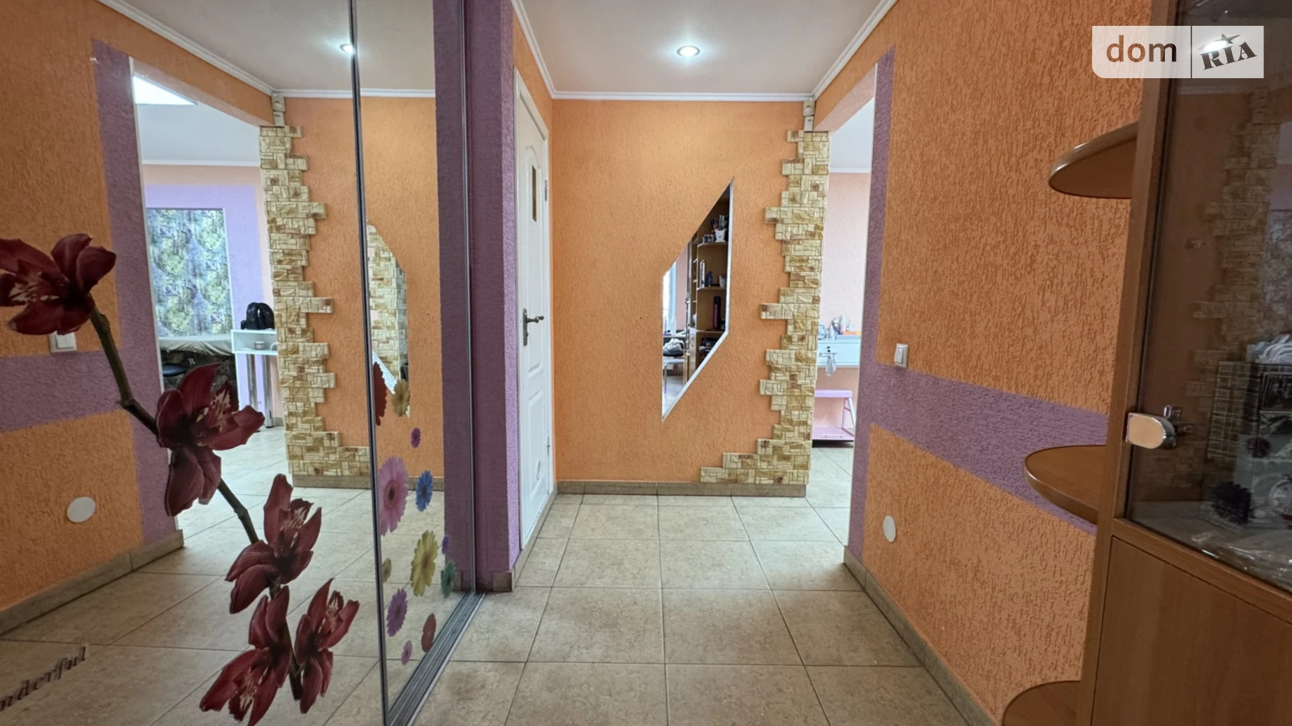 Продается помещения свободного назначения 62.7 кв. м в 9-этажном здании, цена: 73000 $ - фото 3