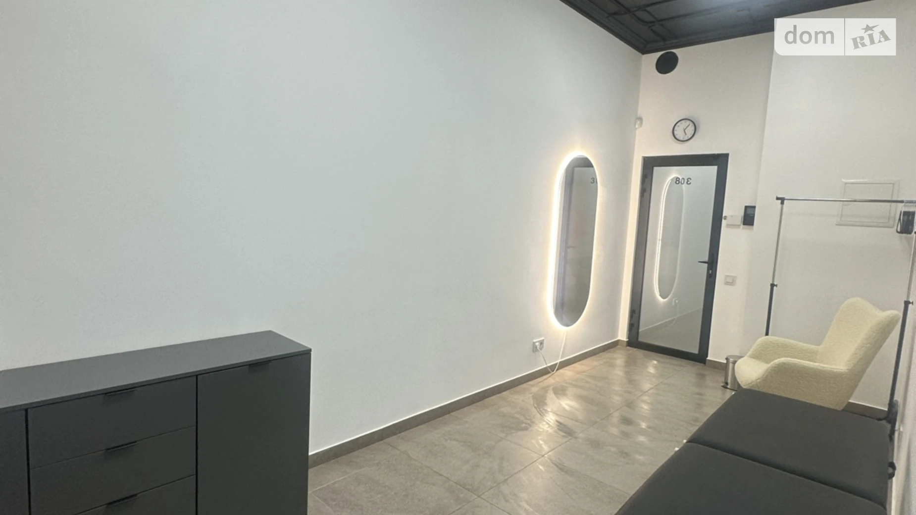 Сдается в аренду офис 18 кв. м в бизнес-центре, цена: 5000 грн - фото 3