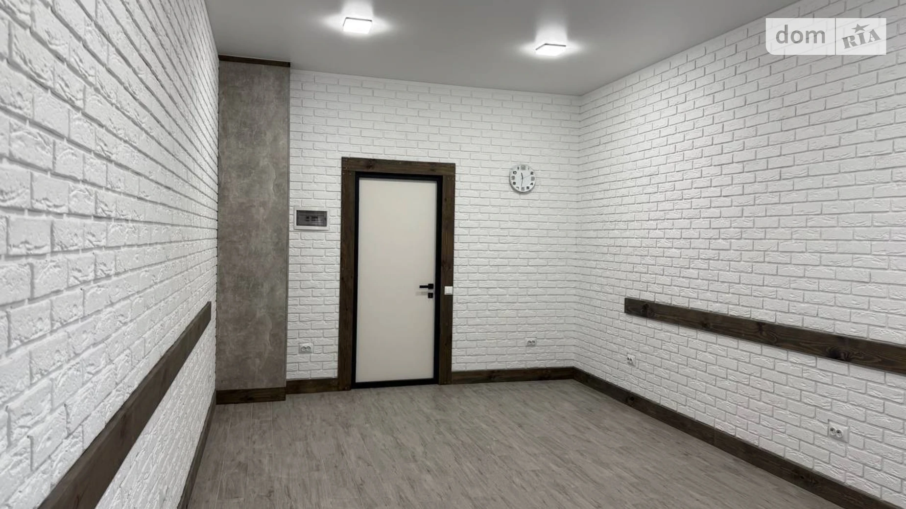 Здається в оренду офіс 22 кв. м в бізнес-центрі, цена: 6800 грн - фото 3