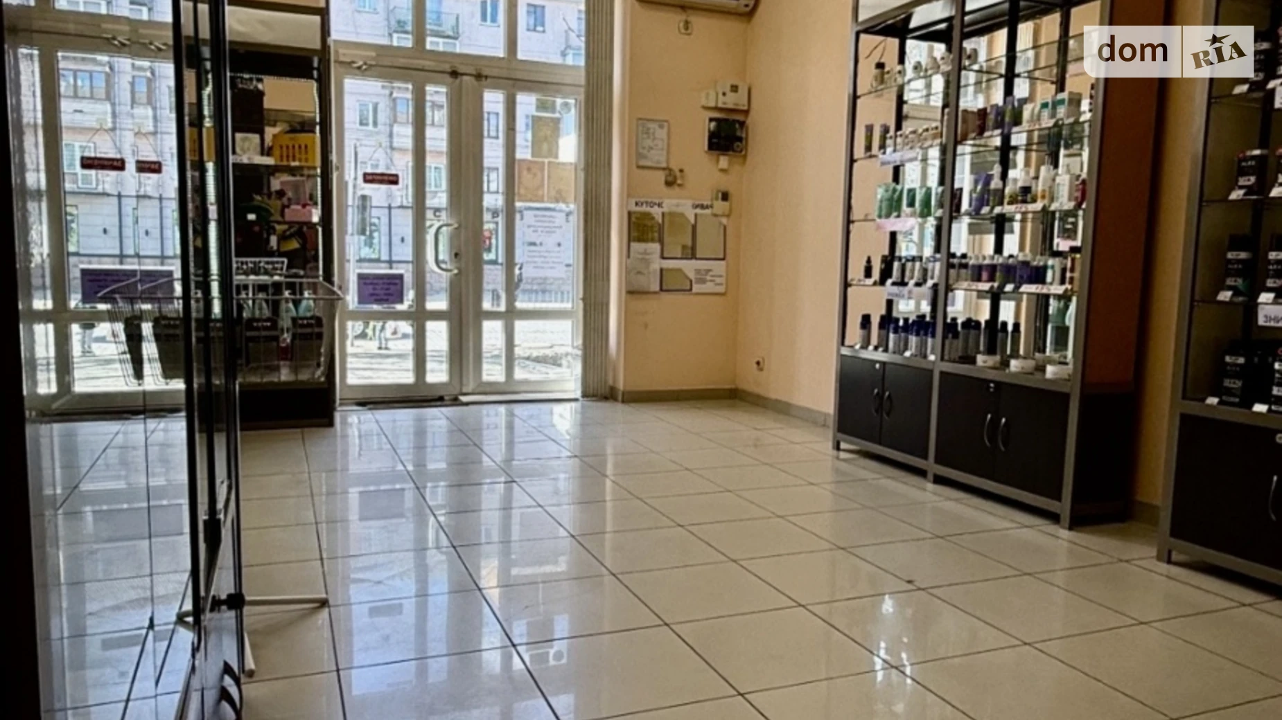 Сдается в аренду помещения свободного назначения 50.2 кв. м в 5-этажном здании, цена: 703 € - фото 2