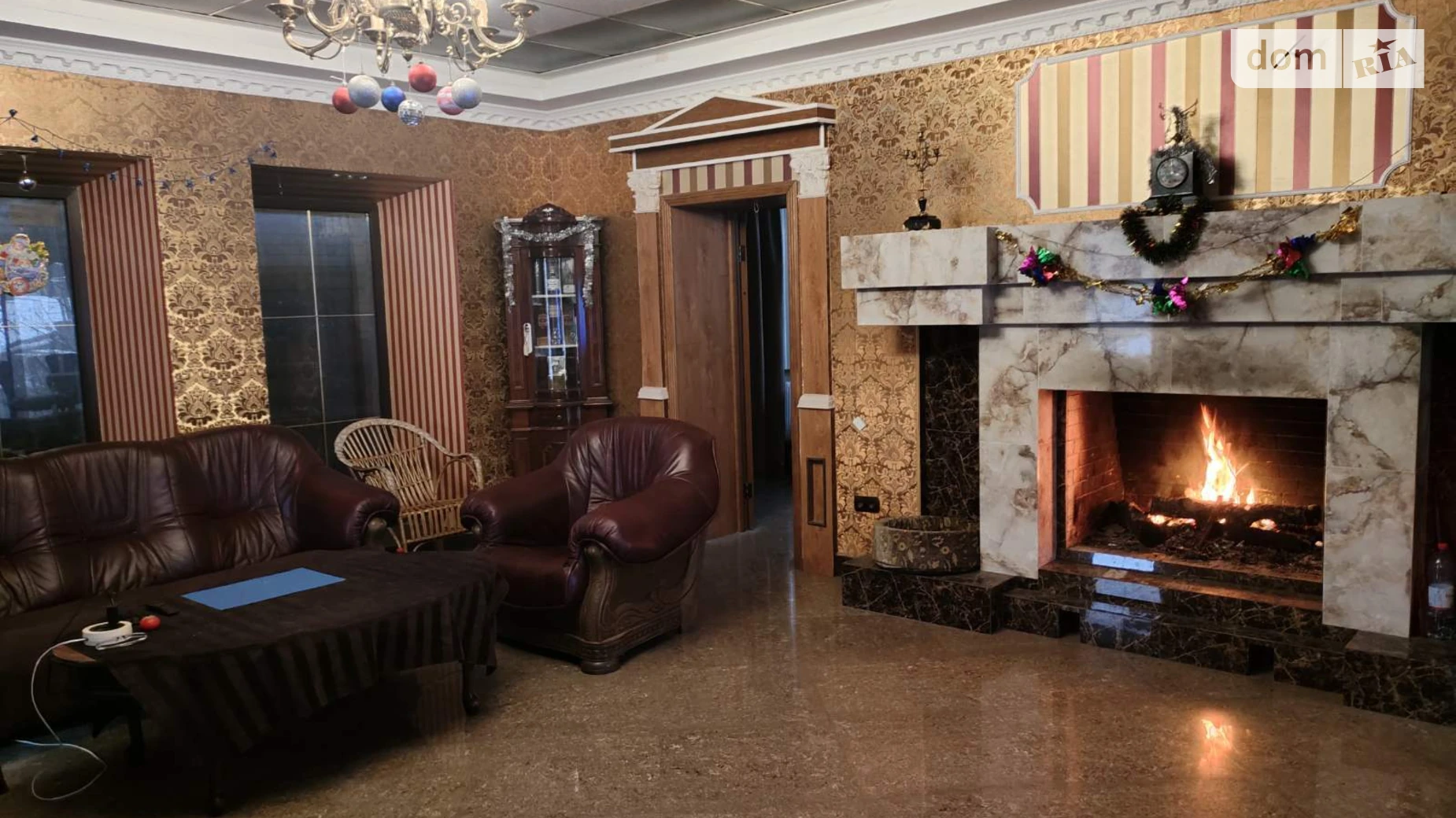 Сдается в аренду дом на 2 этажа 298 кв. м с верандой, цена: 75600 грн - фото 4