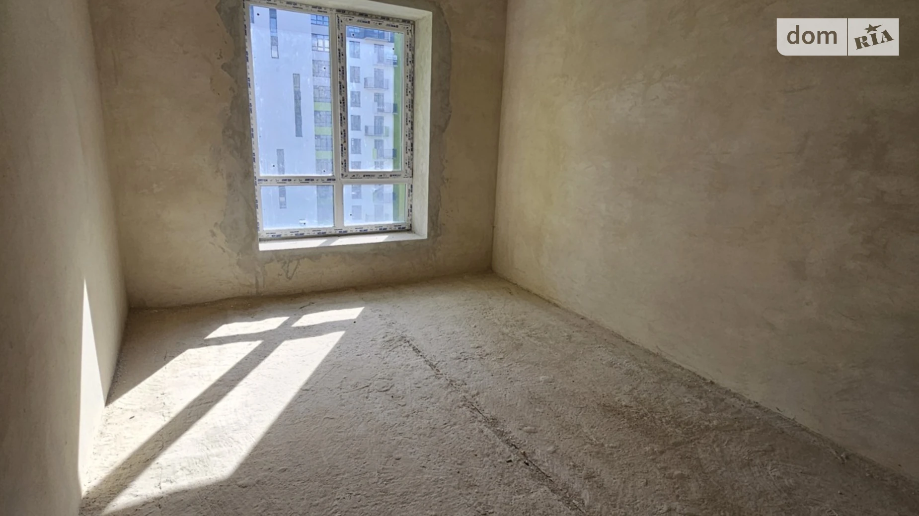 Продается 3-комнатная квартира 82 кв. м в Криховцах, ул. Приозерная - фото 2