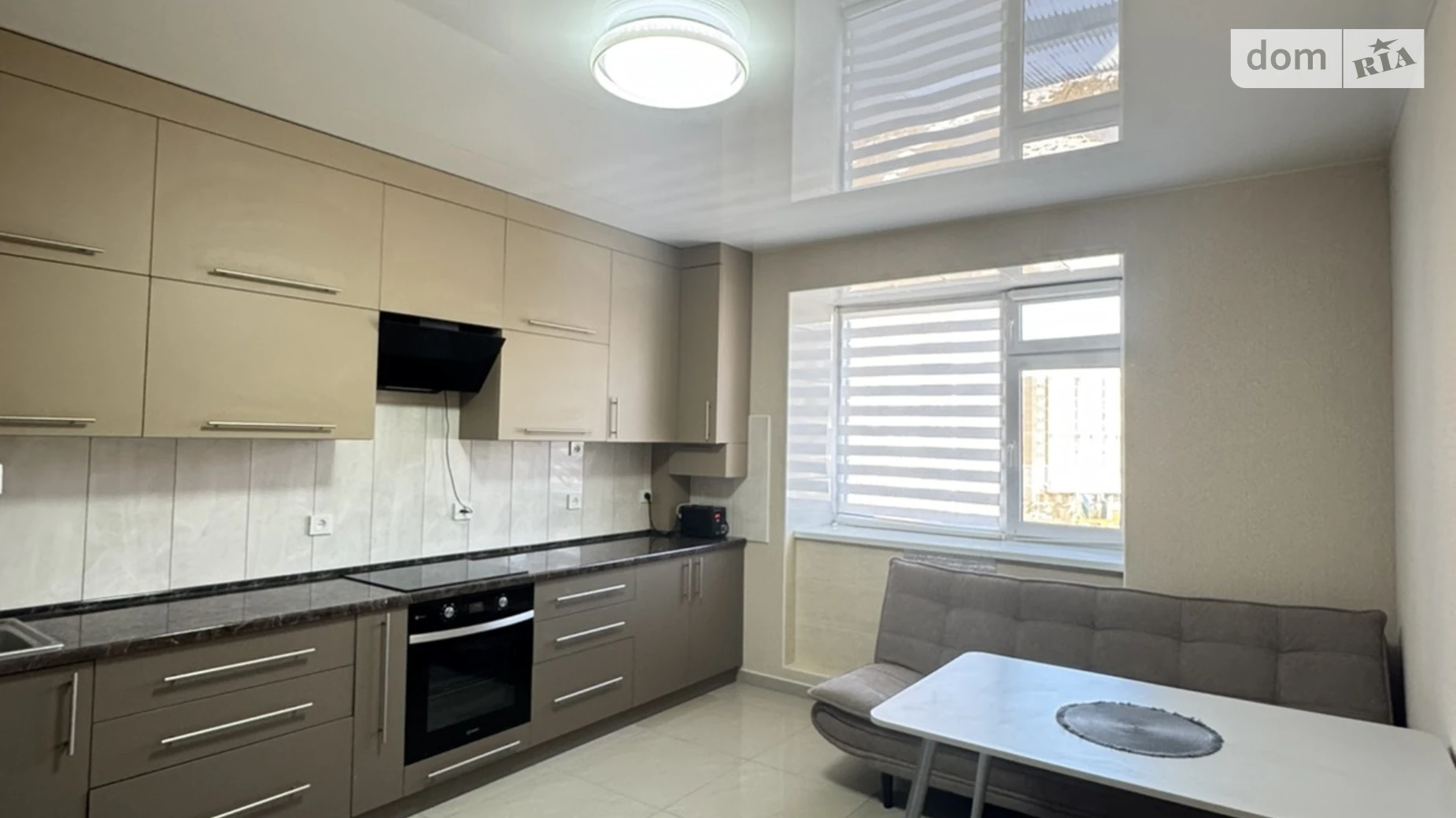 Сдается в аренду 1-комнатная квартира 47 кв. м в Хмельницком, ул. Гетьманская, 1 - фото 2