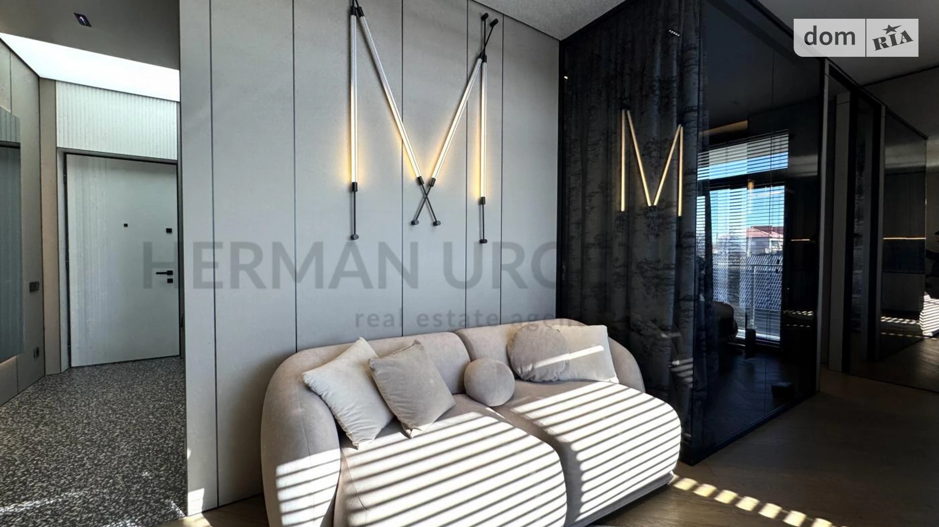 Продається 1-кімнатна квартира 46 кв. м у Ужгороді, цена: 119000 $ - фото 2