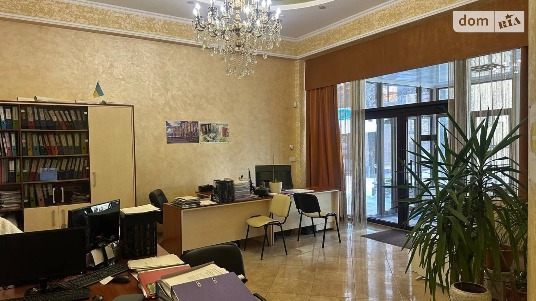 Продается помещения свободного назначения 136.8 кв. м в 9-этажном здании, цена: 383040 $ - фото 2