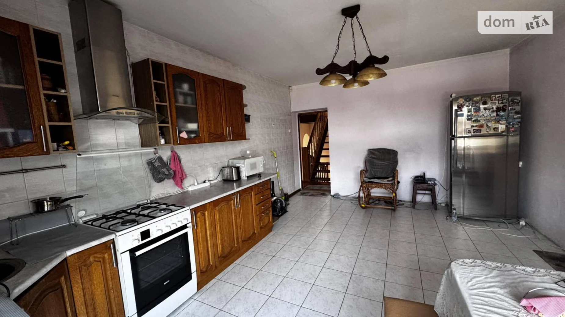 Продается дом на 2 этажа 262.4 кв. м с гаражом, цена: 110000 $ - фото 2