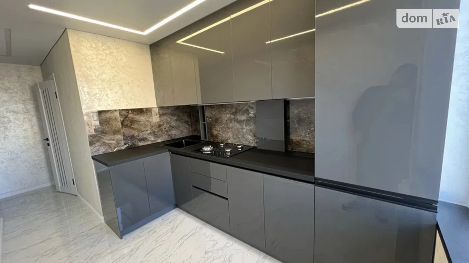 Продается 2-комнатная квартира 45 кв. м в Кривом Роге, ул. Свято-Николаевская(Ленина), 26 - фото 5